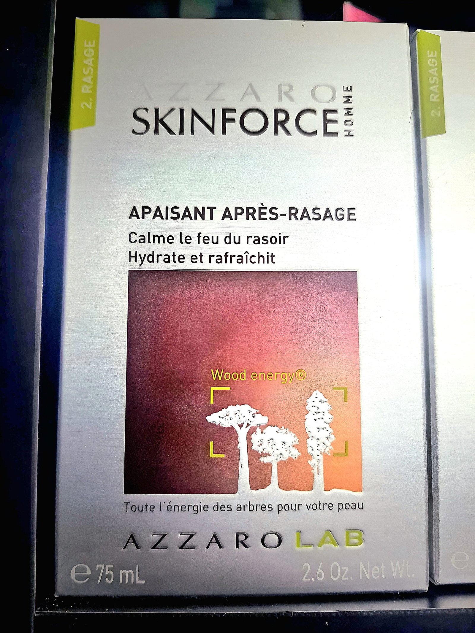 Azzaro-Skinforce-Apaisant Après-Rasage-Hydrate et Rafraichit-75ml